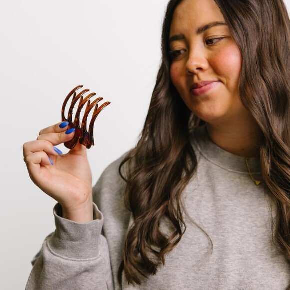 Large Wide Hair Claw Clips Extra Large for Thick Hair Dark Tortoise